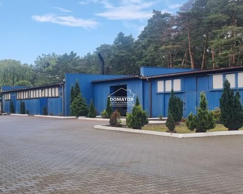 HALE DO WYNAJĘCIA   Do wynajęcia oferujemy hale magazynowo-produkcyjne z pełnym zapleczem mediów.   Dodatkowe wyposa