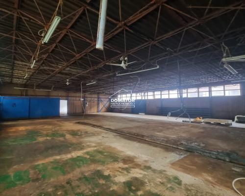 HALA DO WYNAJĘCIA - IDEALNA NA MAGAZYN LUB PRODUKCJĘ             Do wynajęcia przestronna hala o przeznaczeniu magazynowo-pro