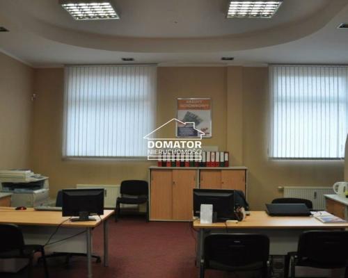 Lokal 61m2 ul. Śniadeckich, parter z witryną