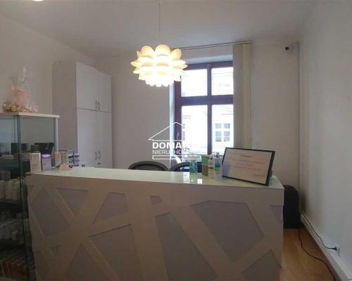 Atrakcyjny lokal 115 m2 na ulicy Długiej