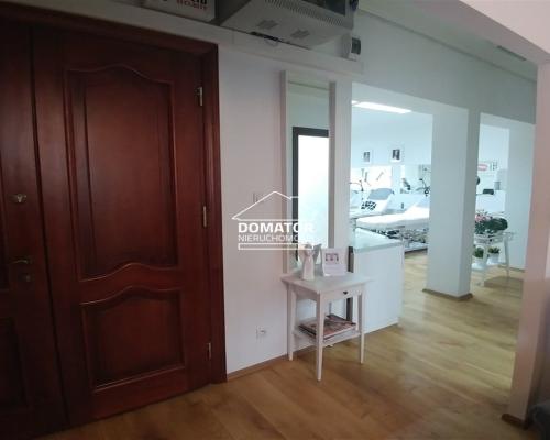 Atrakcyjny lokal 115 m2 na ulicy Długiej