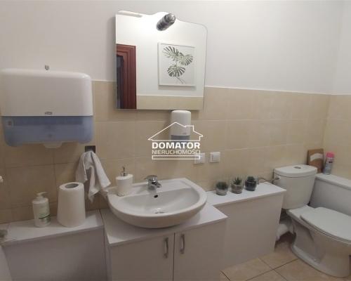 Atrakcyjny lokal 115 m2 na ulicy Długiej