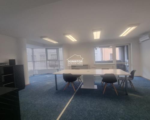 Atrakcyjny lokal biurowy przy ulicy Długiej, 94m2