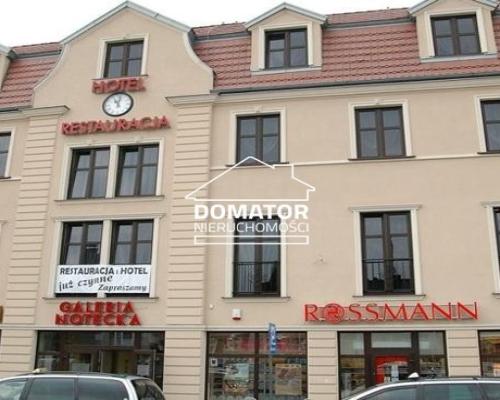 Lokale handlowo-uslugowe w centrum Nakła