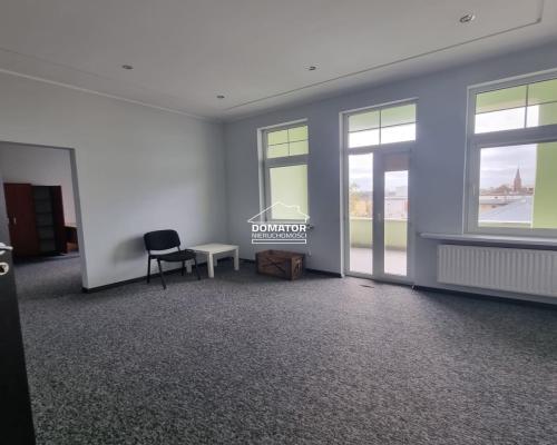 Lokale usługowe , ścisłe centrum .