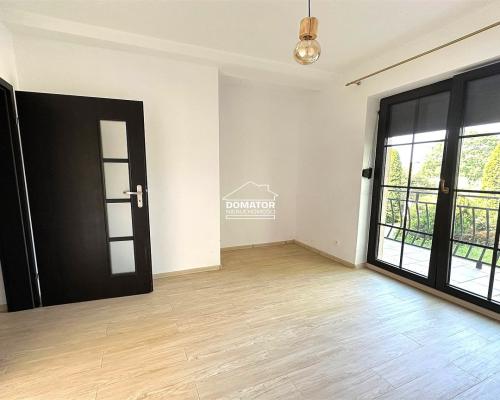 Zapraszamy do zapoznania się z ofertą sprzedaży przestronnego mieszkania o powierzchni 90,4 m², położonego w malowniczej m