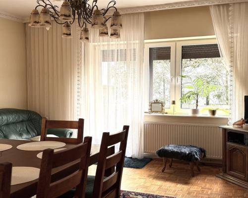 Parter domu ok. 110 m2 z ogrodem - Jary