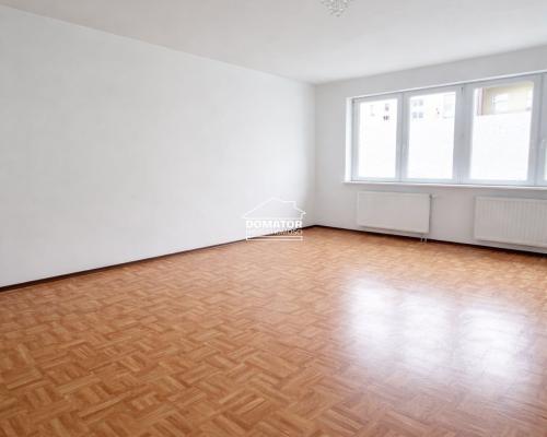 Przestronne mieszkanie w bloku - Centrum miasta!