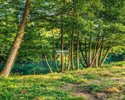 Działka budowlana 7600 m² nad rzeką Brdą.