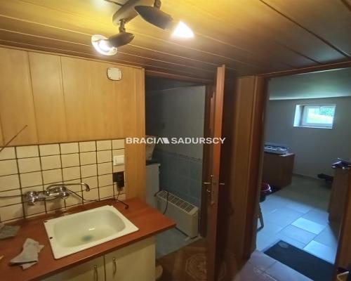 Gospodarstwo około 2 ha w Łazanach gm.Biskupice