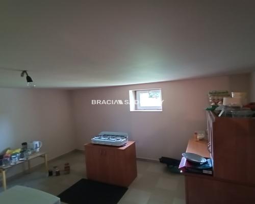 Gospodarstwo około 2 ha w Łazanach gm.Biskupice