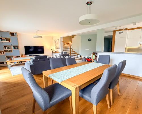 Dom bliźniak / 141 m² / działka 600 m² / Zelczyna