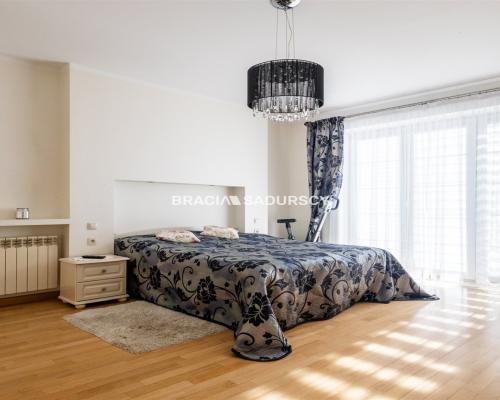 Dwa duże mieszknia + lokal usługowy, wysokie ROI