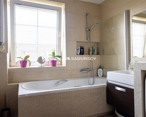 Dwa duże mieszknia + lokal usługowy, wysokie ROI