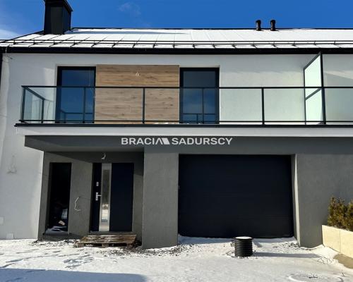 Nowoczesny bliźniak z garażem i działką 7ar