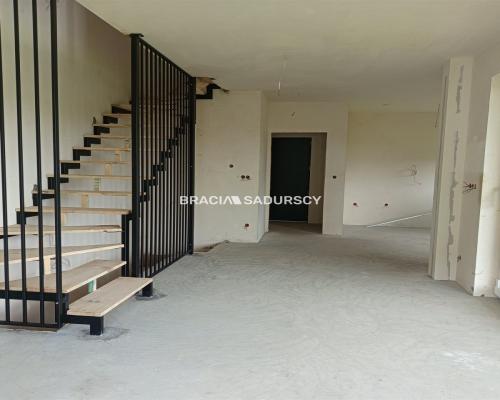 Nowoczesny dom klasy premium w zielonej okolicy!