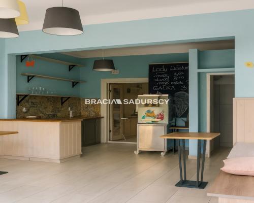 Dom 90m z Lokalem usługowym Rynek Bodzentyn