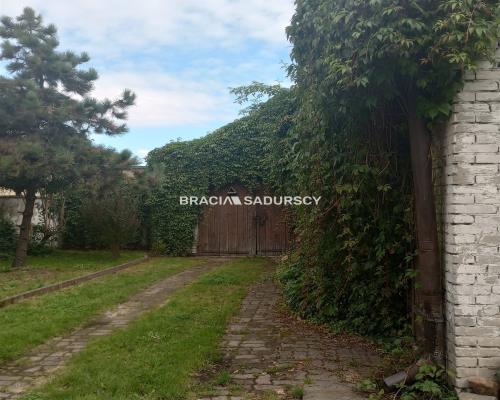 Dom 90m z Lokalem usługowym Rynek Bodzentyn