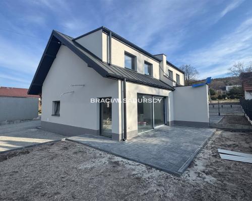 Ostatni Dom z tarasem + 2 m. postojowe Zabierzów