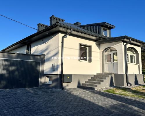 Dom pod Krakowem,5 sypialni, piwnice,z potencjałem