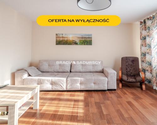 Rząska dom 250 m2 działka 6 arów ocieplony