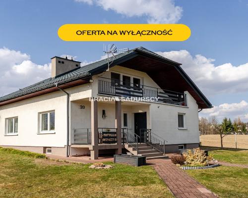 Gotowy do zamieszkania dom na cudownej działce 25a