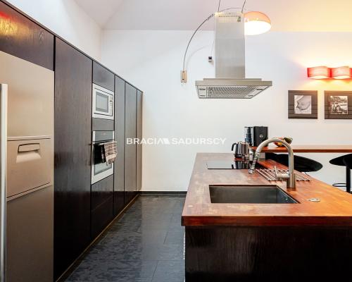 Dom Lusina, Mogilany