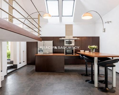 Dom Lusina, Mogilany