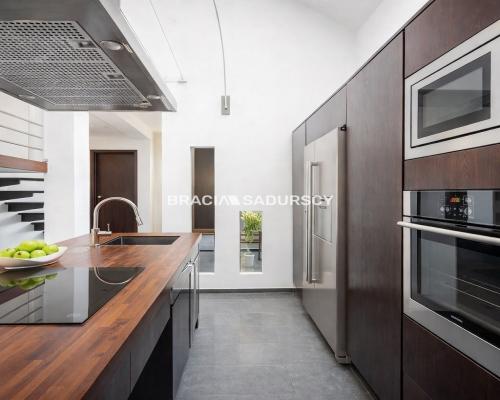 Dom Lusina, Mogilany