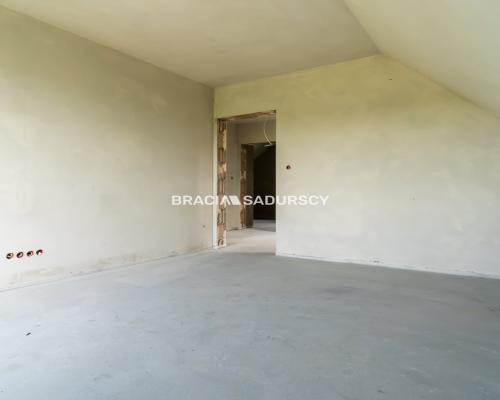 Dom, Przeginia Narodowa, Liszki, Czernichów