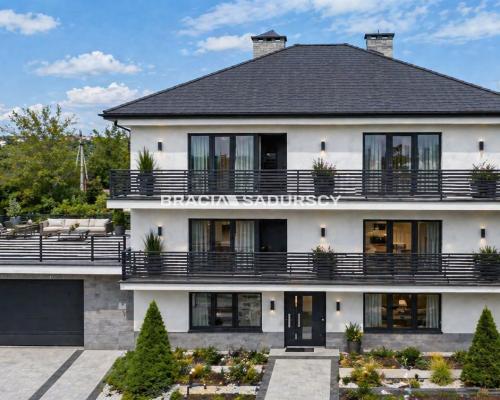 DOM Z OGRODEM W CENIE MIESZKANIE - MOGILANY