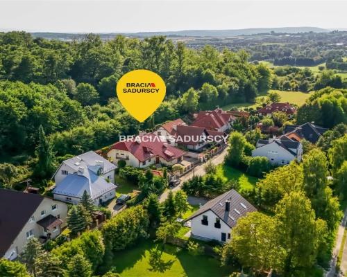 Idealny dom na pięknej działce tuż pod Krakowem