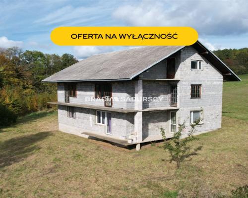 DOM 192 M2 STAN SUROWY 7 POKOI WIDOK RUPNIÓW