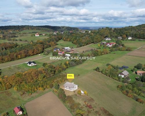 DOM 192 M2 STAN SUROWY 7 POKOI WIDOK RUPNIÓW