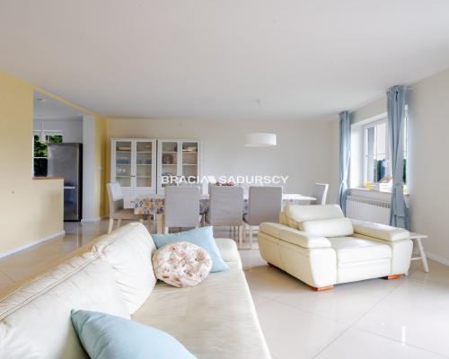 Piękny dom okolice Wieliczki na 30 arowej działce