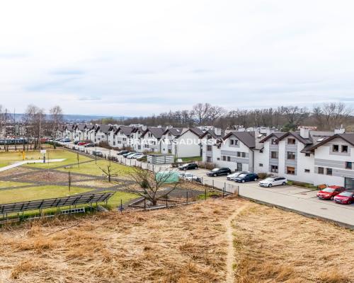 PRZESTRONNY LOKAL W NOWYM BUDOWNICTWIE NA KLINACH