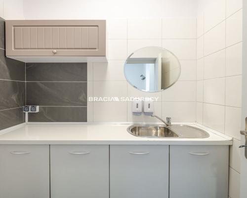 Zakopiańska, idealny na siedzibę firmy