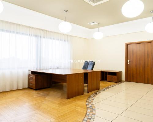 Biuro na wynajem/ 68m2