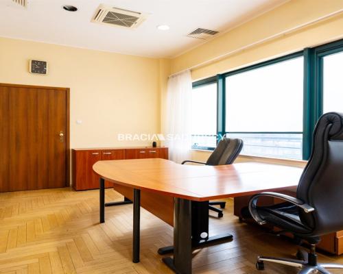 komfortowe biuro 90 m² dla firm