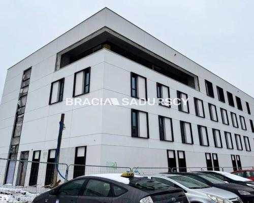 Gotowa powierzchnia biurowo-usł., okolice M1