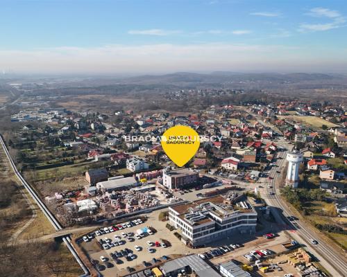 Open space/całe piętro w nowoczesnym biurowcu 1-P