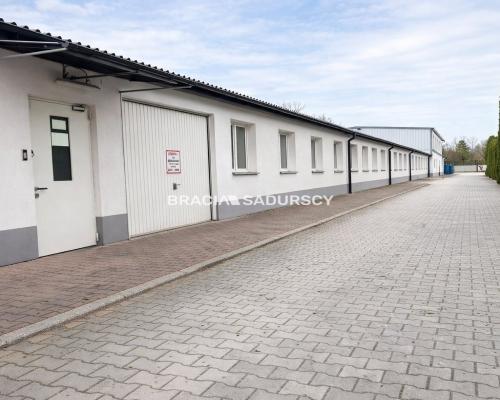 Pomieszczenia magazynowo - biurowe 325m2, Balice