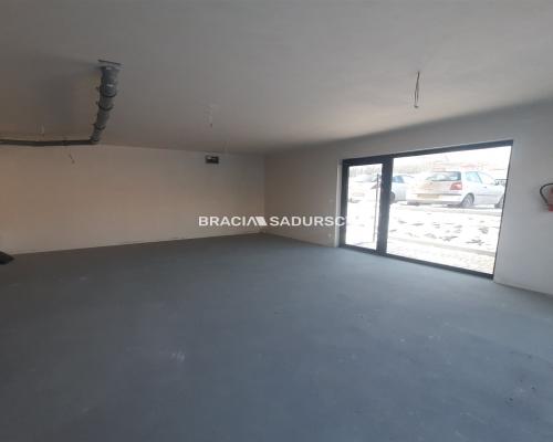 LOKAL USŁUGOWY DO WYNAJĘCIA CZARNOCHOWICE