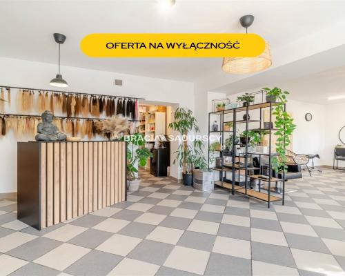 LOKAL USŁUGOWY HANDLOWY MNIKÓW PARKING 82M2