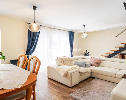 4-pok ul.Petrażyckiego/m.park.