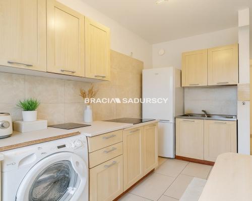 3-POKOJOWE, BALKON, ATRAKCYJNA LOKALIZACJA