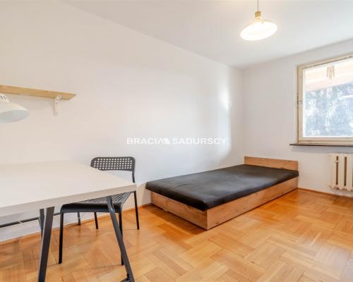 5-POKOJOWE, DUŻY BALKON, ATRAKCYJNA LOKALIZACJA