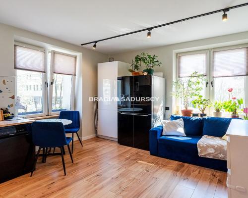 2-pok mieszkanie po generalnym remoncie-Praska