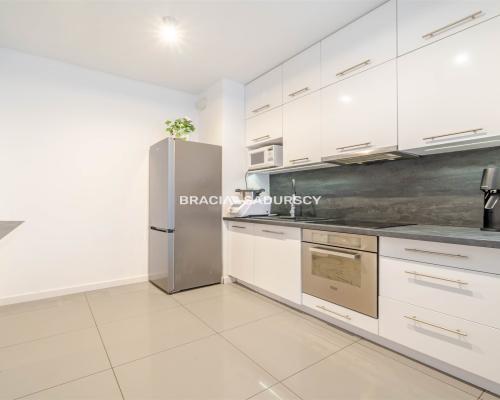 ZADBANE 3-POKOJOWE Z KLIMATYCZNYM OGRÓDKIEM