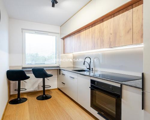 2 POKOJE / OSOBNA KUCHNIA / BALKON - UL. MYŚLIWSKA